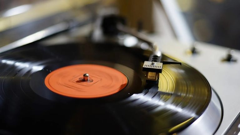 FONDO BANDEJA TOCADISCOS VINILO